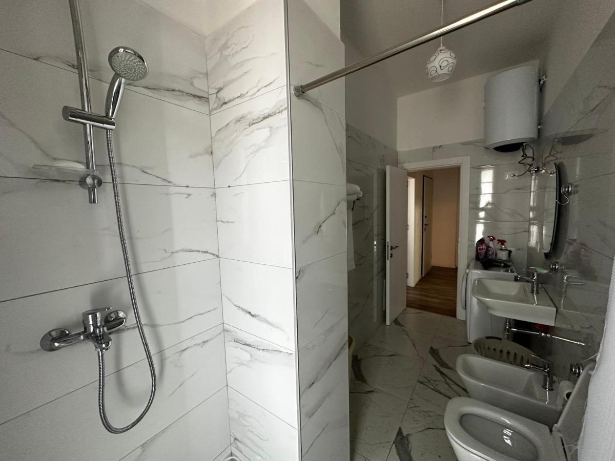 Myhouse At 21 Dhjetori Διαμέρισμα Τίρανα Εξωτερικό φωτογραφία
